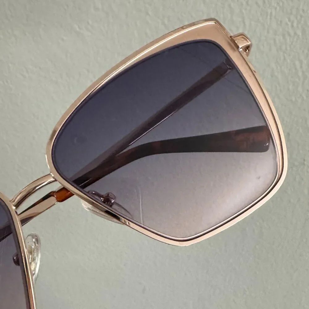 DIFF - Grace Sunglasses in Champagne and Lavender Rose Gradient Lenses - Picture 8 of 9